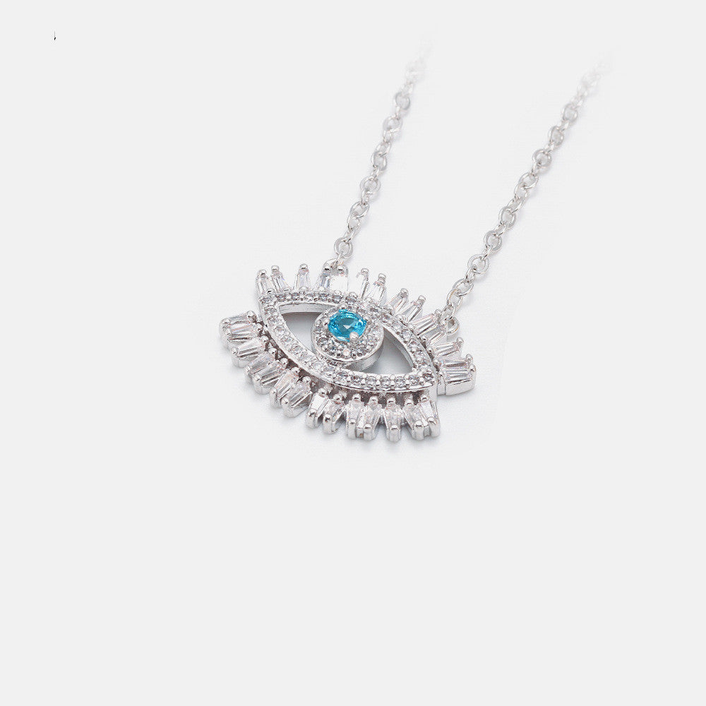 Colgantecon Colgante de Ojo Turco – Protección y Elegancia en un Solo Diseño.